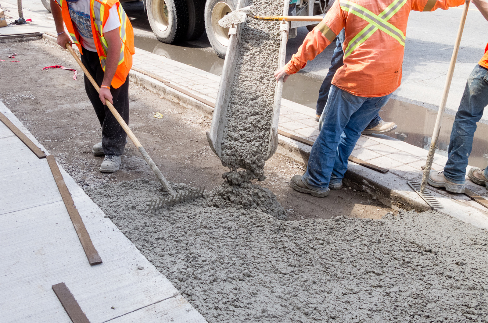 5 Tips To Regularly Maintain Your Concrete In San Marcos